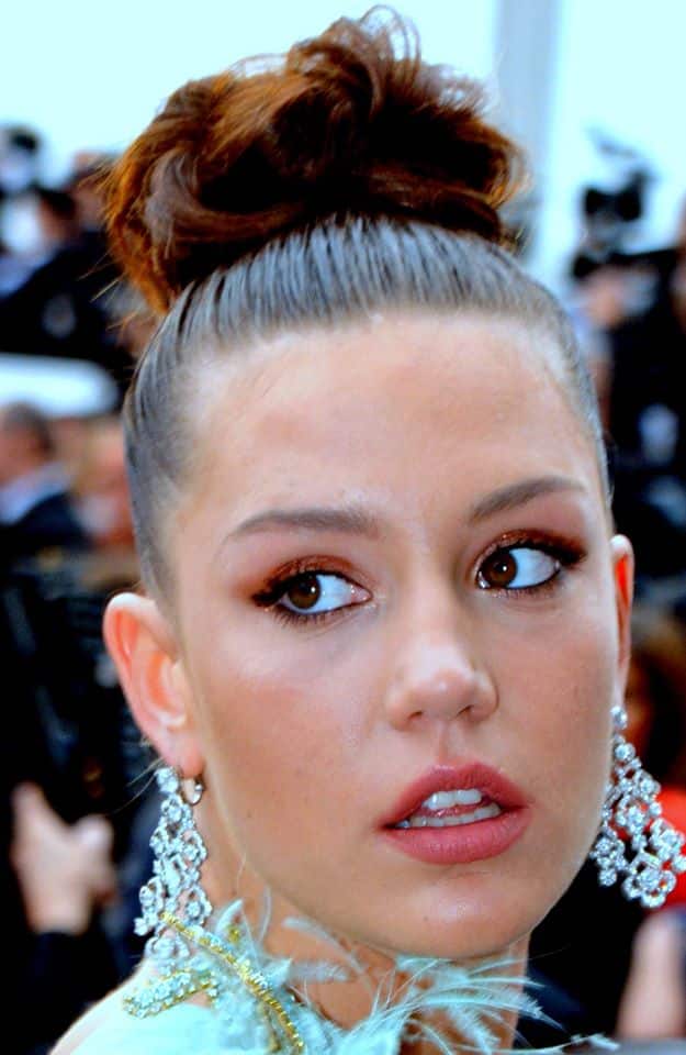 Ad&egrave;le Exarchopoulos, fatigu&eacute;e des sc&egrave;nes de nudit&eacute;, partage son ressenti sur la repr&eacute;sentation de son corps &agrave; l&rsquo;&eacute;cran