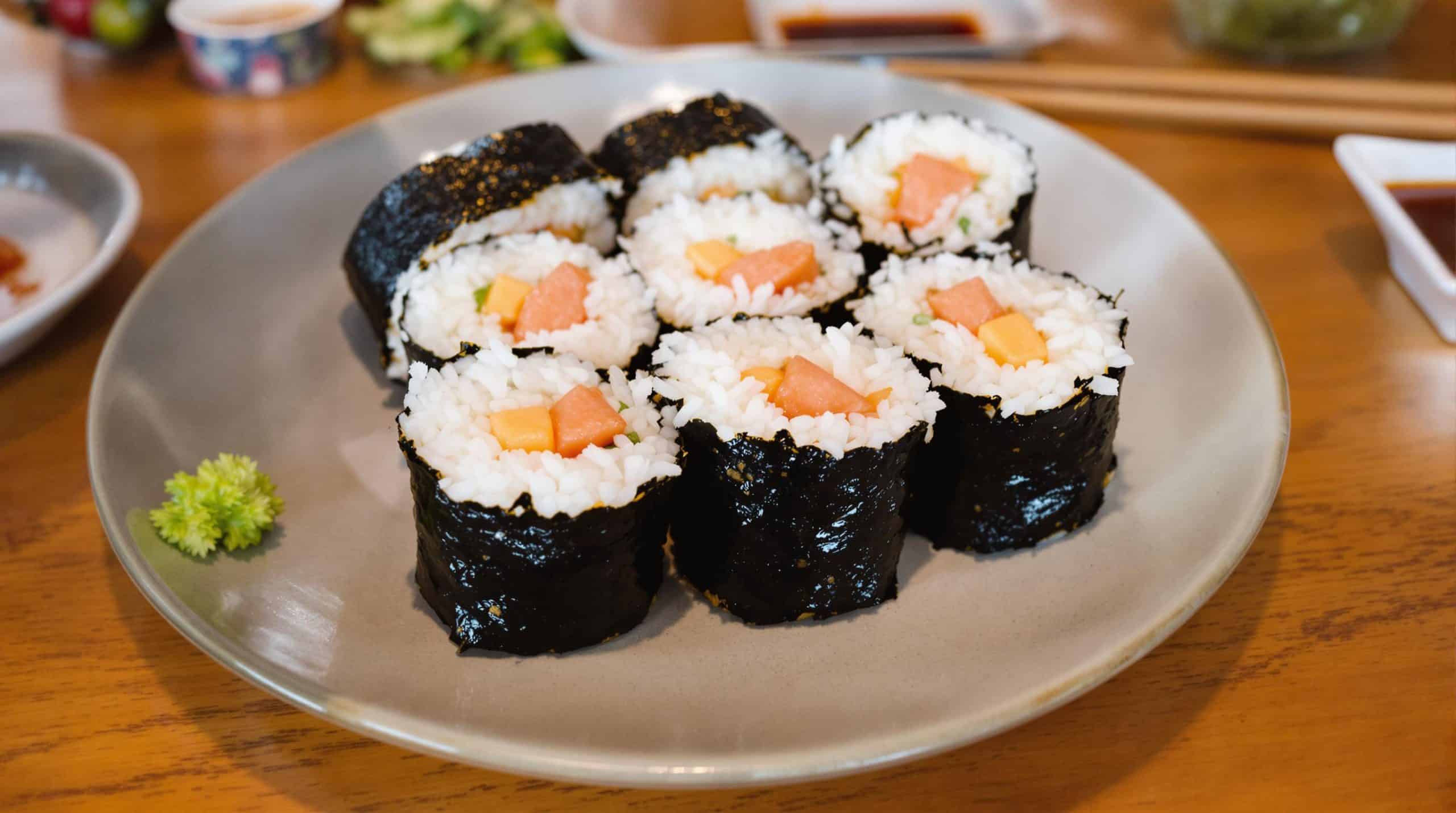 Makis : techniques de pr&eacute;paration et variantes populaires