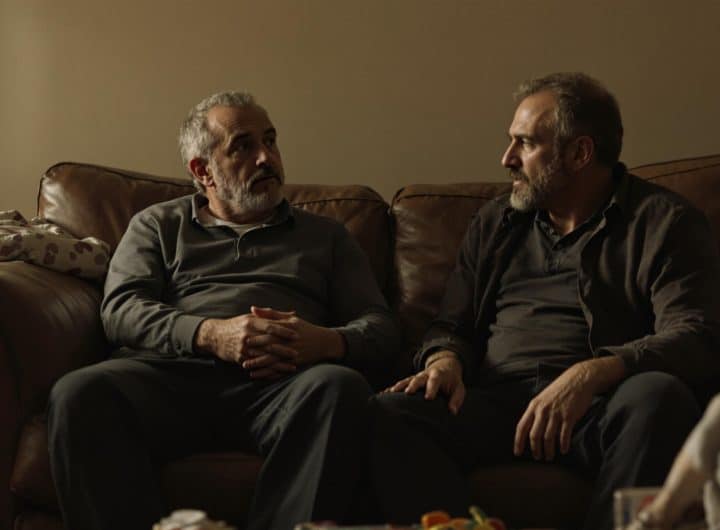 découvrez l'histoire touchante de jean-baptiste marteau et jean de reynal, un récit d'amour qui s'entrelace avec des rencontres marquantes, l'éducation de leurs enfants et les défis d'une séparation. plongez dans cette saga émotive qui explore les nuances des relations humaines.