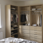 Dressing d&rsquo;angle : comment choisir le mod&egrave;le id&eacute;al pour optimiser chaque m&egrave;tre carr&eacute; ?