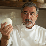Un chef italien met en garde : &laquo; Ne c&eacute;dez jamais &agrave; la tentation d’acheter une mozzarella qui&hellip; &raquo;
