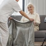 Comment choisir une agence proposant une prise en charge compl&egrave;te &agrave; domicile ?